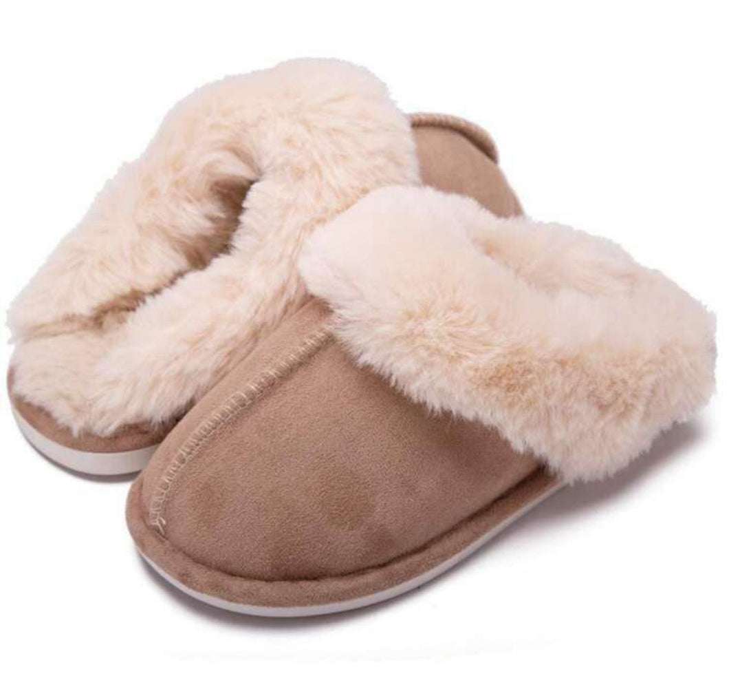 Beige Fluffy Slippers