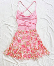 Load image into Gallery viewer, Epitome of Summer dress
