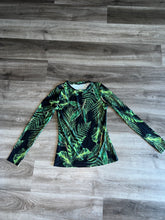 Load image into Gallery viewer, Jungle longsleeve size medium
