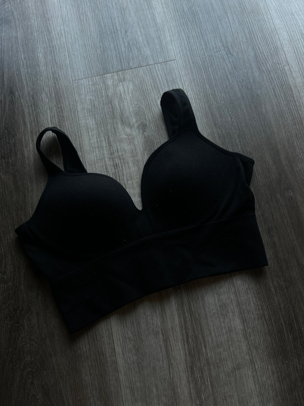 Black push up hook back S/M