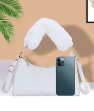 Load image into Gallery viewer, White fur bag
